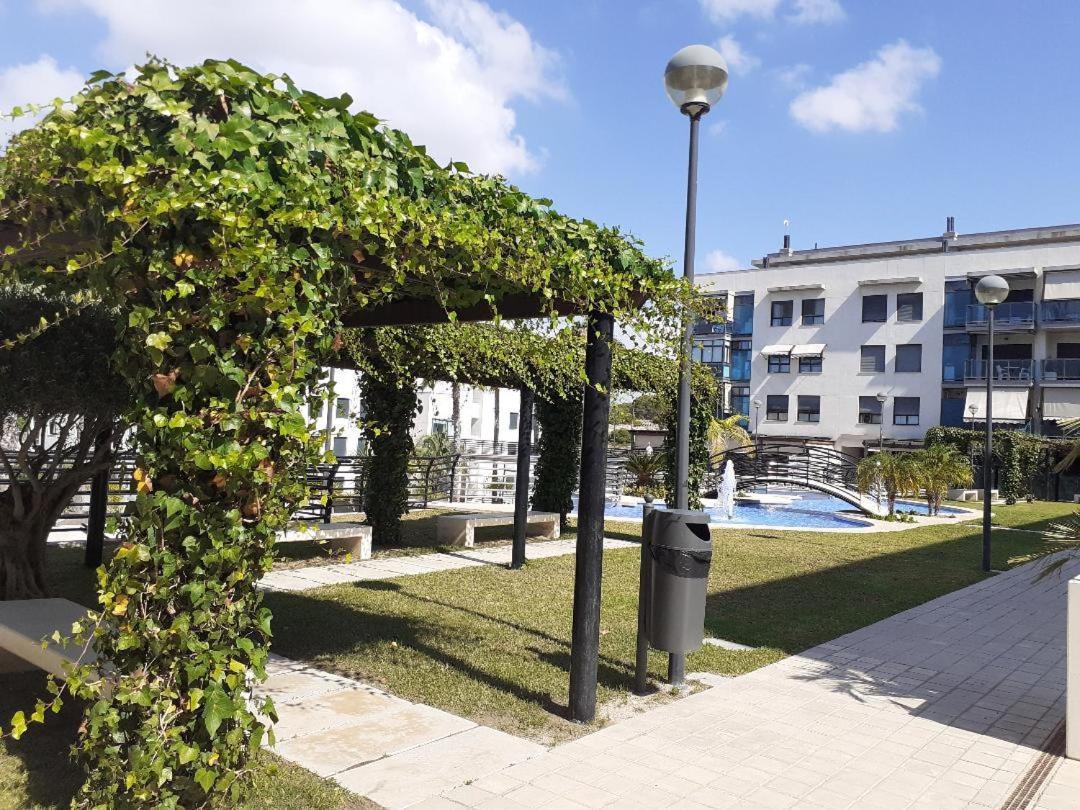 Bajo En Residencial La Bahia Lejlighed Santa Pola Eksteriør billede